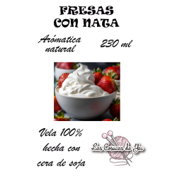 Vela artesanal con aroma a fresa con nata | Las cosucas de Yai