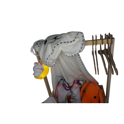 Cesta de regalo para bebé personalizada | con amor